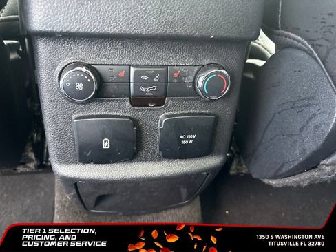 Used 2017 Ford Explorer Limited FWD image 8