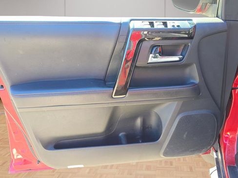 Used 2022 Toyota 4Runner TRD Off-Road Premium image 10