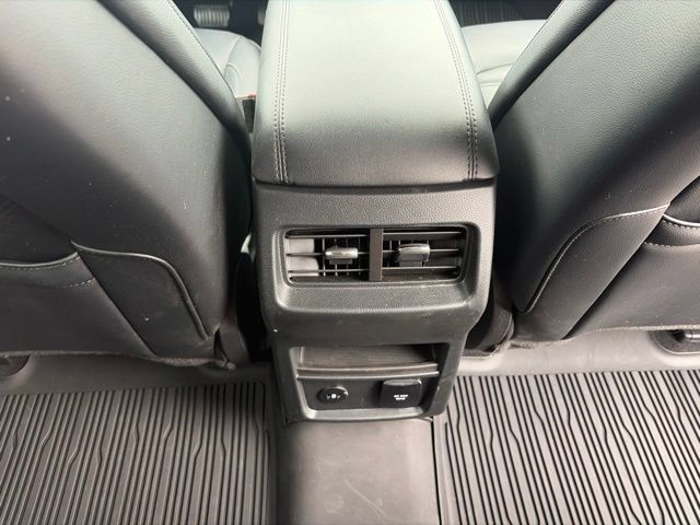 Used 2023 Ford Edge SEL w/ Convenience Package AWD/4WD image 25