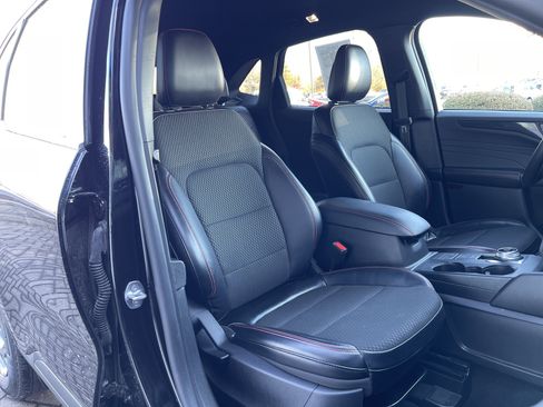 Used 2025 Ford Escape ST-Line image 33