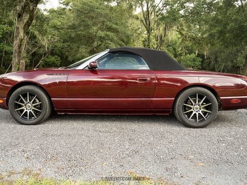 Used 2002 Ford Thunderbird RWD image 21