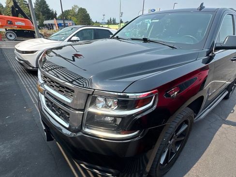 Used 2019 Chevrolet Tahoe LT AWD/4WD image 4