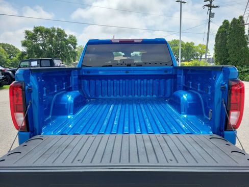 Used 2023 GMC Sierra 1500 Elevation AWD/4WD image 8