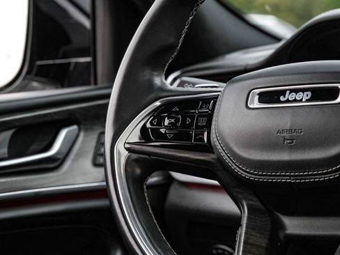 Used 2021 Jeep Grand Cherokee L Overland w/ Luxury Tech Group IV image 16