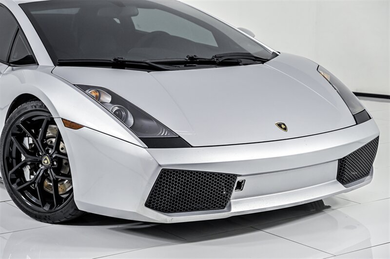 Used 2004 Lamborghini Gallardo AWD/4WD image 3