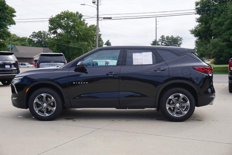 Used 2024 Chevrolet Blazer LT w/ LPO, Floor Liner Package FWD image 6