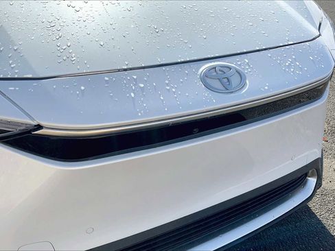 Certified 2023 Toyota bZ4X Limited w/ Weather Package image 26