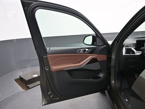 New 2026 BMW X5 xDrive50e AWD/4WD image 5