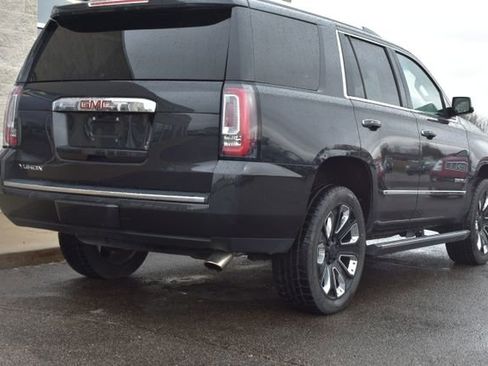 Used 2020 GMC Yukon Denali w/ Denali Ultimate Black Edition AWD/4WD image 16