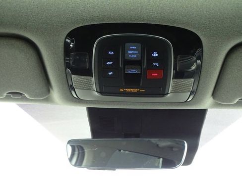 Used 2024 Hyundai Palisade Limited image 33