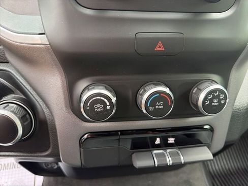 Used 2022 RAM 1500 Big Horn AWD/4WD image 13