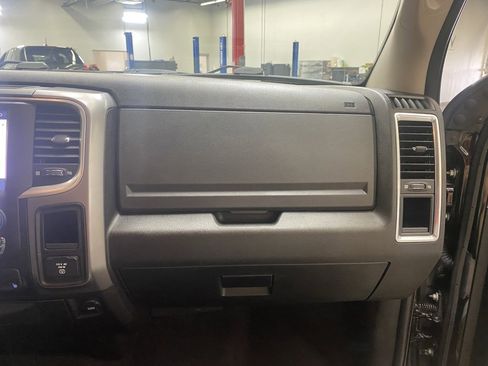 Used 2022 RAM 1500 Classic SLT w/ Electronics Group image 45