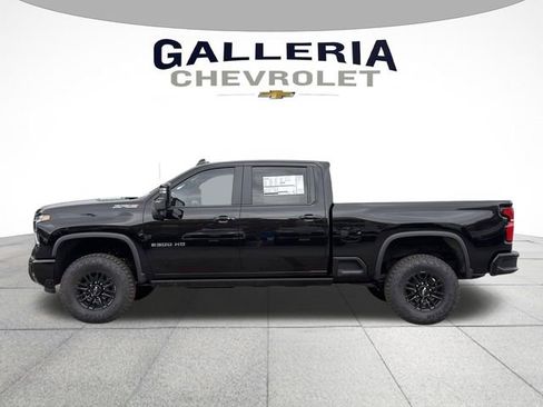 New 2026 Chevrolet Silverado 2500 ZR2 image 4