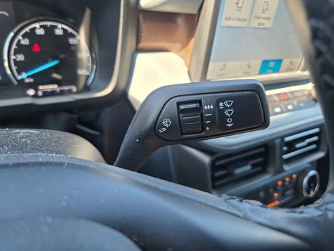 Used 2023 Ford Maverick Lariat w/ Equipment Group 500A Standard AWD/4WD image 21