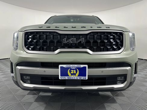 Used 2023 Kia Telluride SX Prestige X-Pro image 2