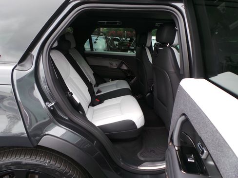 Used 2025 Land Rover Range Rover Sport Dynamic SE AWD/4WD image 39