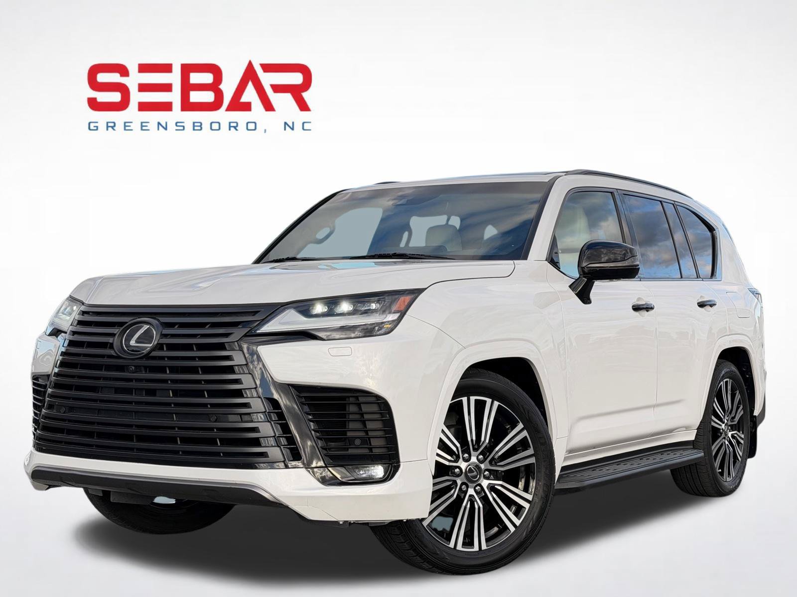 Used 2024 Lexus LX 600 4WD w/ Appearance Package image 1