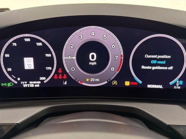 Used 2024 Porsche Panamera RWD image 48