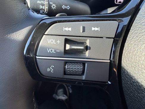 Certified 2025 Honda Accord Touring image 20