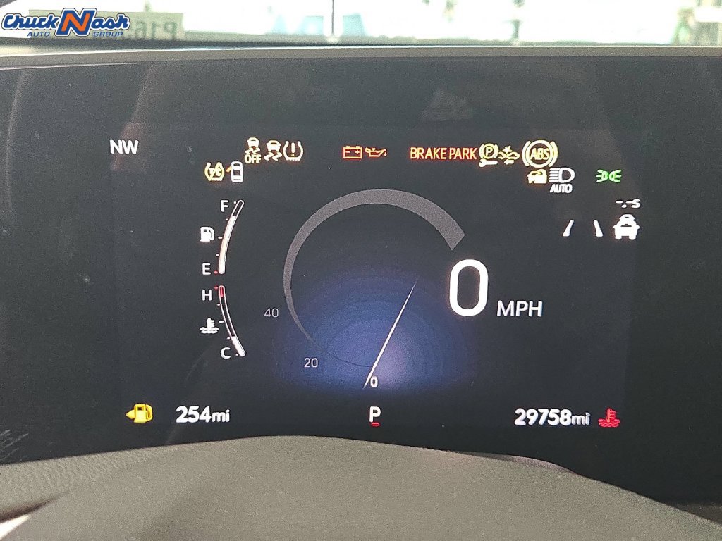 Used 2025 Buick Encore GX Preferred AWD/4WD image 17