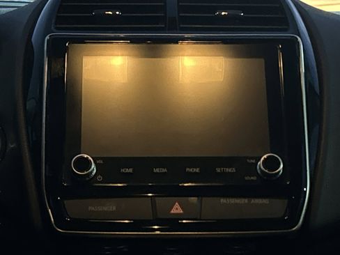 Used 2024 Mitsubishi Outlander Sport SE image 15