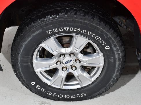 Used 2017 Ford F150 XLT w/ Equipment Group 302A Luxury image 24