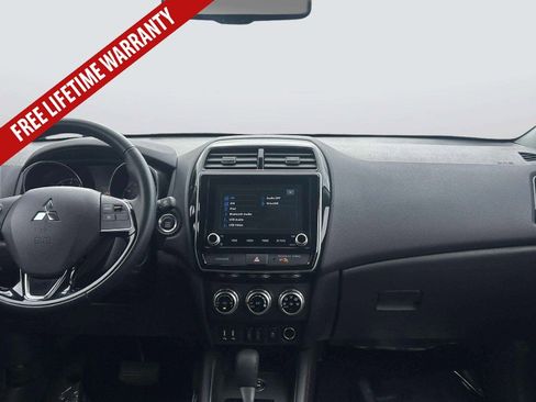 Used 2024 Mitsubishi Outlander Sport AWD image 17