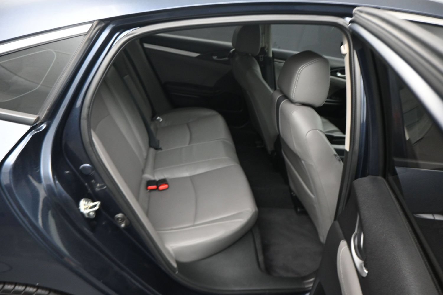 Used 2021 Honda Civic EX-L image 9