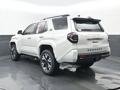 New 2026 Toyota 4Runner TRD Sport Premium image 3