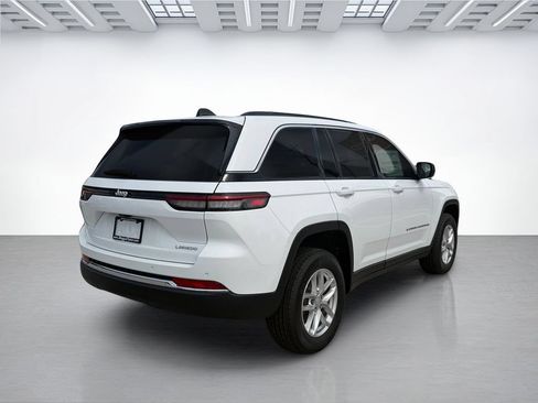 New 2026 Jeep Grand Cherokee L 2WD image 3