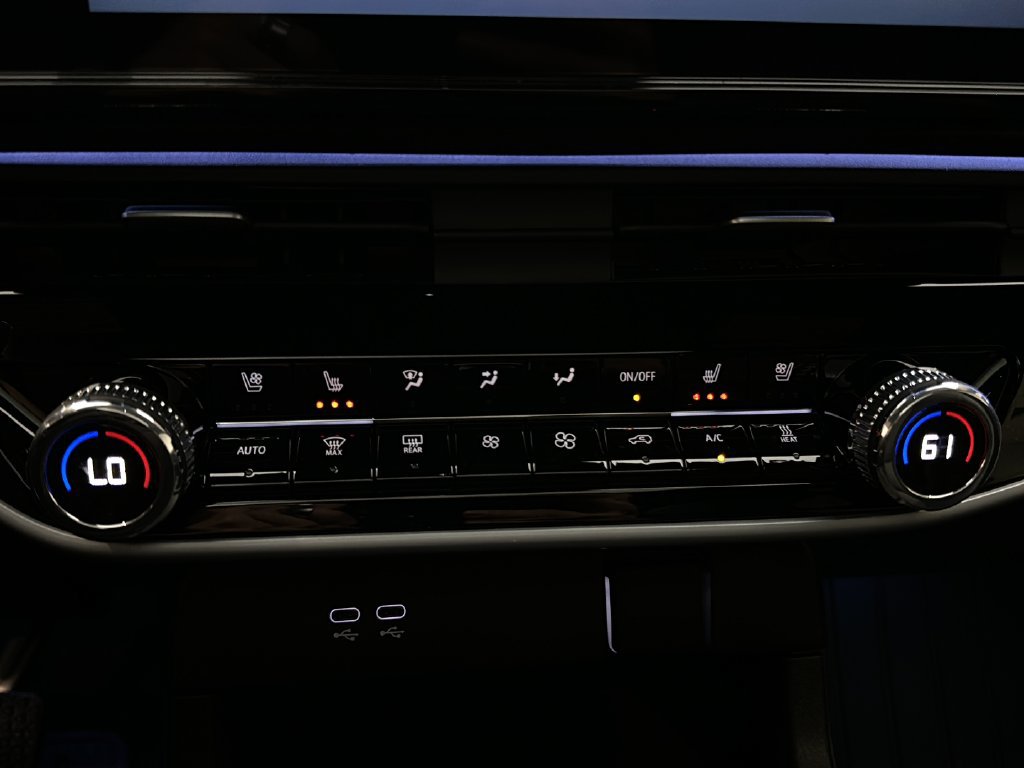 Certified 2024 Honda Prologue Elite image 30