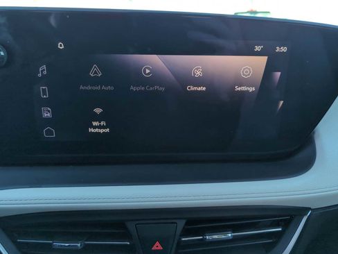 Used 2024 Buick Encore GX Avenir w/ Avenir Convenience Package image 13