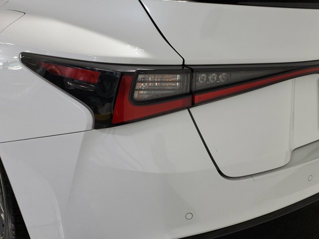 Used 2023 Lexus IS 350 F Sport w/ Memory Package AWD/4WD image 31