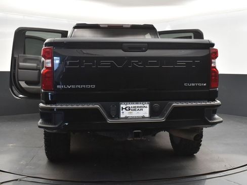 Used 2022 Chevrolet Silverado 2500 Custom w/ Safety Confidence Package image 52
