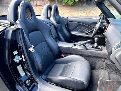 Used 2000 Honda S2000 image 10