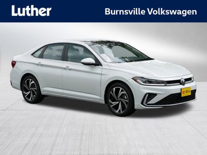 New 2025 Volkswagen Jetta SEL