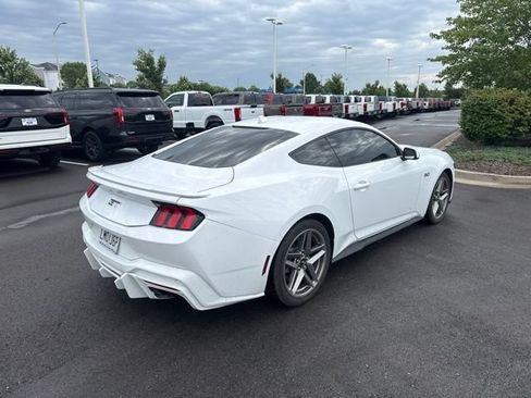 Used 2024 Ford Mustang GT Premium RWD image 7