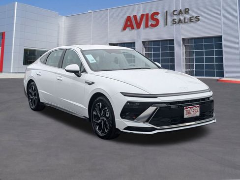 Used 2025 Hyundai Sonata SEL image 3