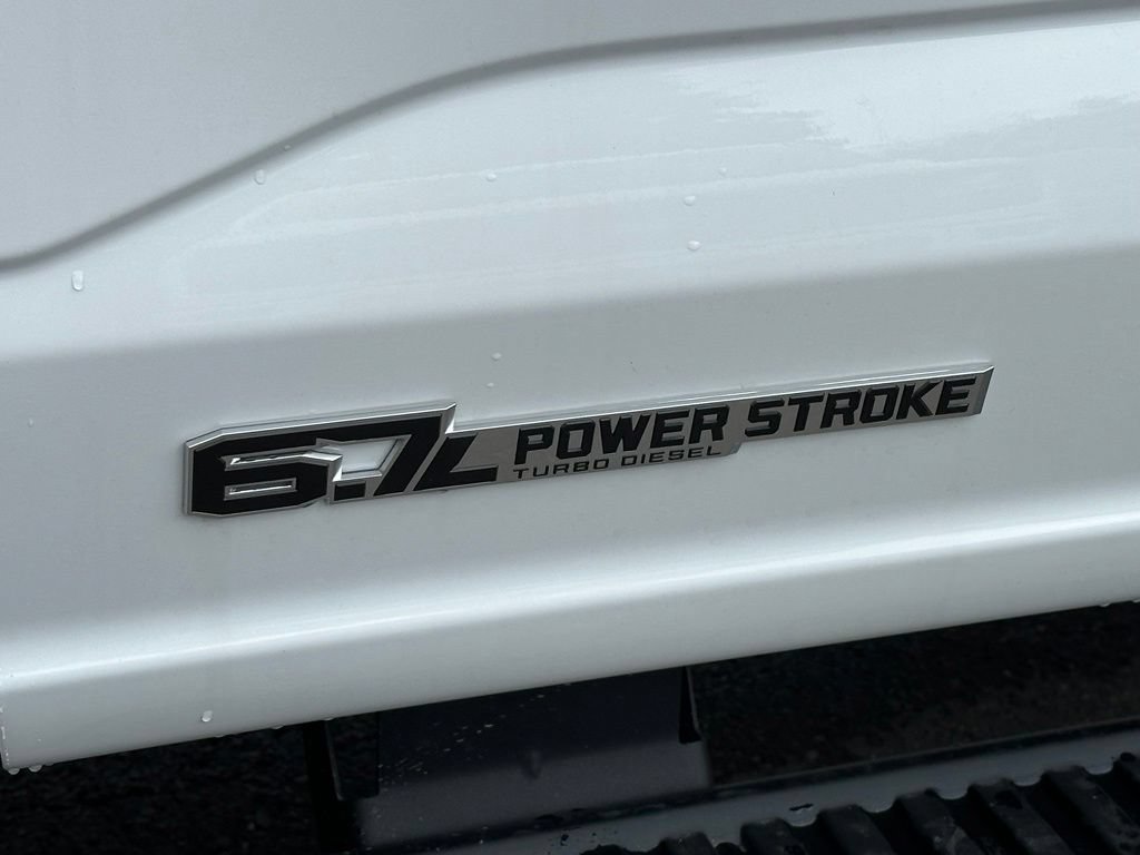 New 2026 Ford F550 4x4 Supercab Super Duty image 33