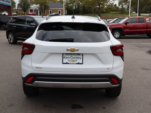New 2026 Chevrolet Trax LT w/ Driver Confidence Package image 27