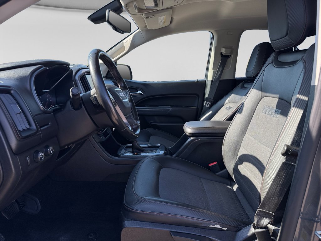 Used 2016 GMC Canyon SLE AWD/4WD image 15
