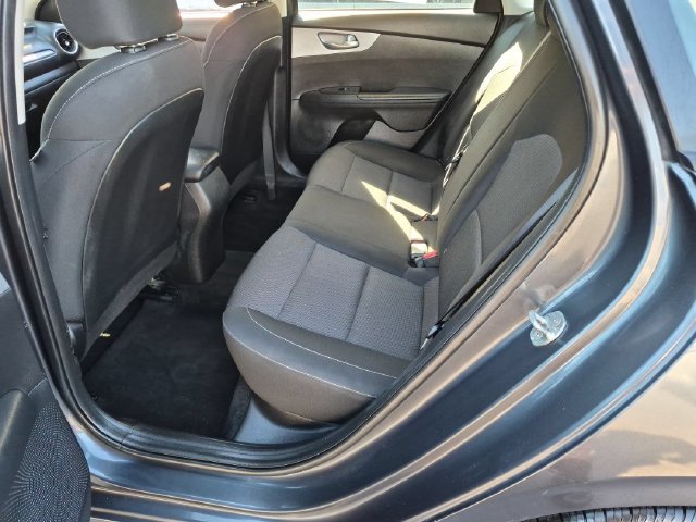 Used 2023 Kia Forte LXS FWD image 15