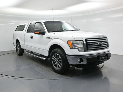 Used 2011 Ford F150 XLT w/ XLT Chrome Pkg image 1