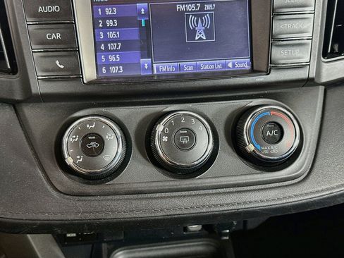 Used 2018 Toyota RAV4 LE w/ All Weather Liner Package AWD/4WD image 22