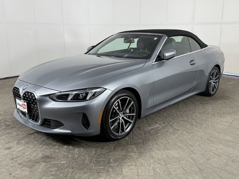 Used 2025 BMW 430i Convertible image 21