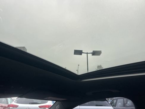 Used 2021 Mercedes-Benz C 300 Sedan image 37