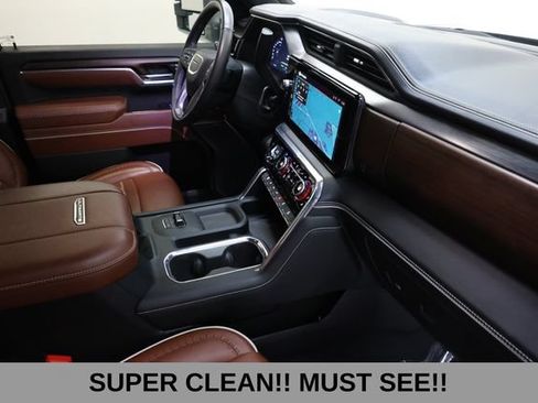 Used 2025 GMC Sierra 2500 Denali Ultimate AWD/4WD image 19