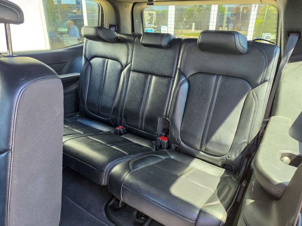Used 2024 Jeep Wagoneer Series II AWD/4WD image 19