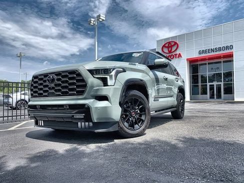 Used 2026 Toyota Sequoia Platinum w/ TRD Off-Road Package AWD/4WD image 4