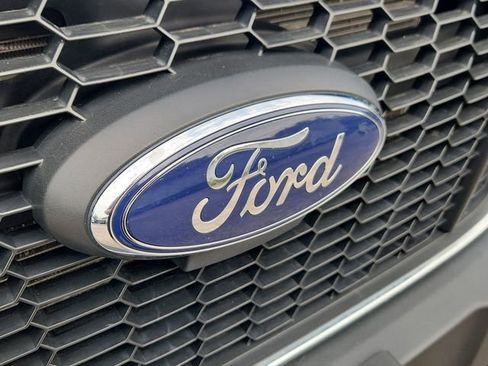 Used 2023 Ford Transit 250 Low Roof w/ Exterior Upgrade Package RWD image 28
